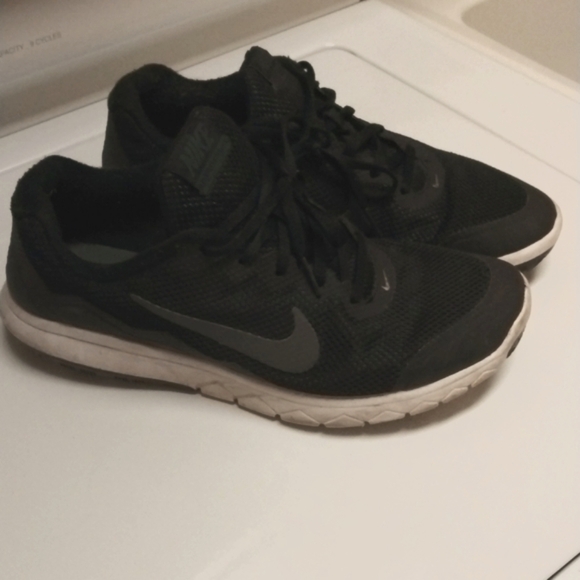 Nike Flex Experience Running Shoes size 9.5 wide - Picture 1 of 7